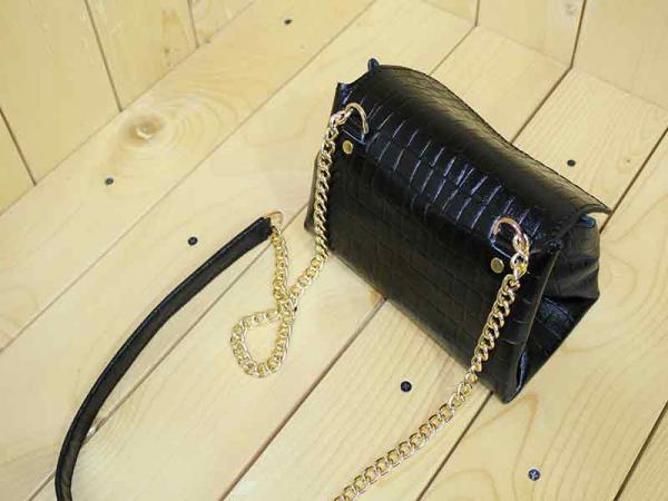 مرکز خرید کیف زنانه شیک  ارزان در پایتخت